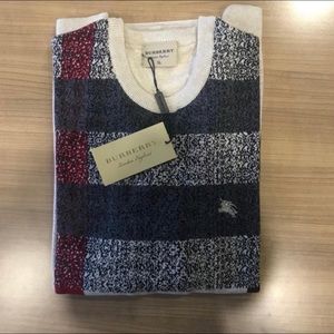 NWT Burberry Sweater